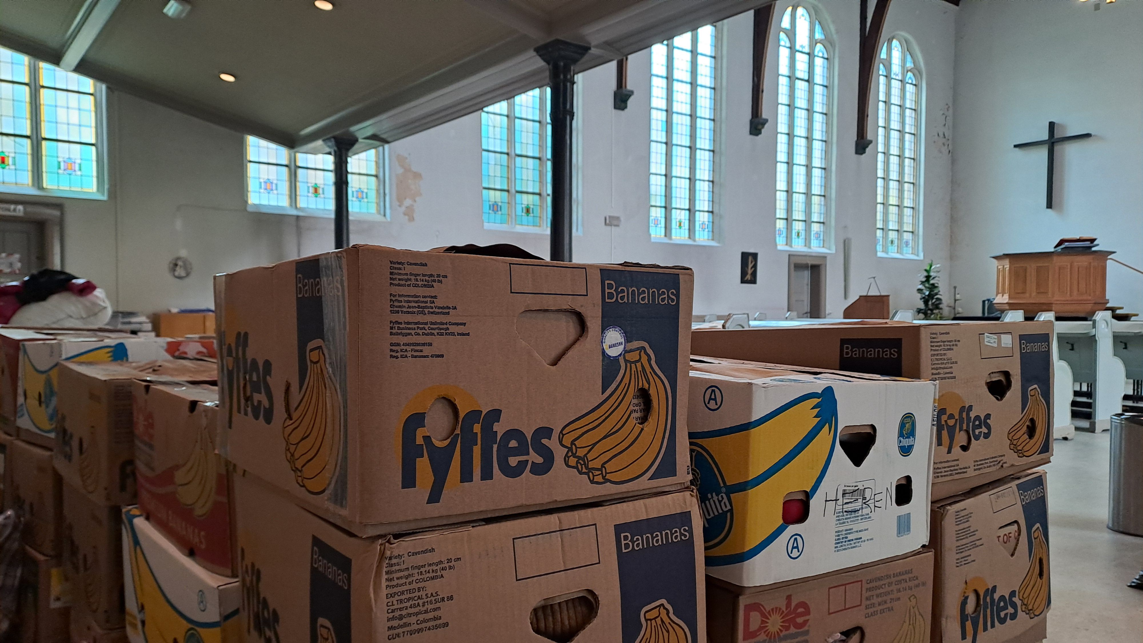 Kledingactie juni resultaat 300 dozen. Bedankt!!